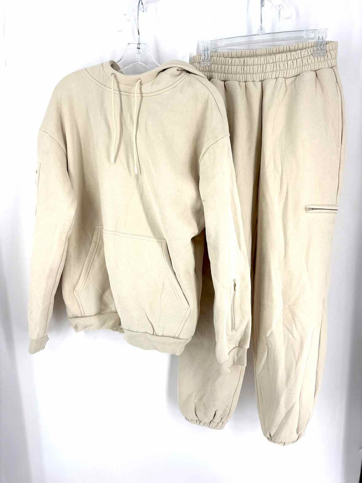 Size S Beige Pants Suit