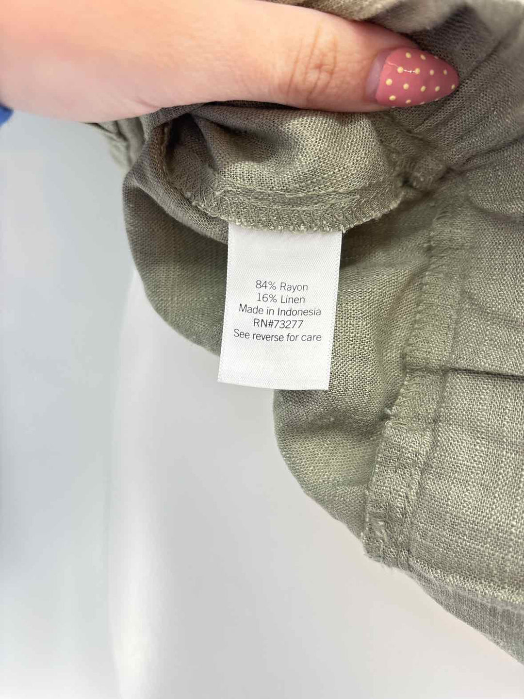 Size XL Nine West Gray Shirt