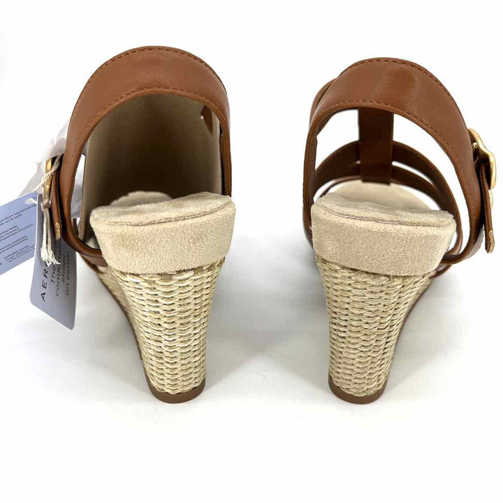 Shoe Size 8.5 AEROSOLES Tan Sandals