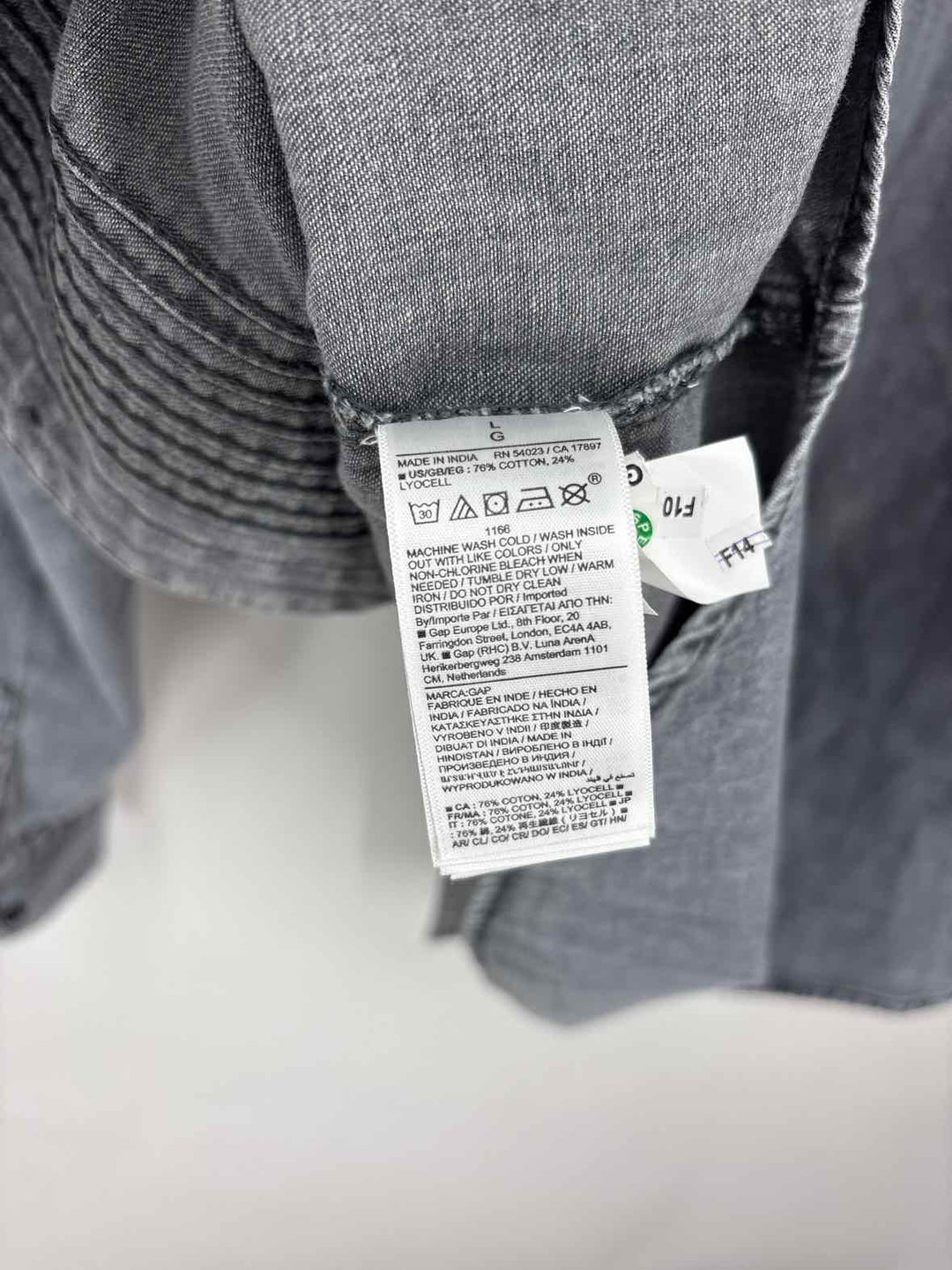 Size L GAP Gray Shirt