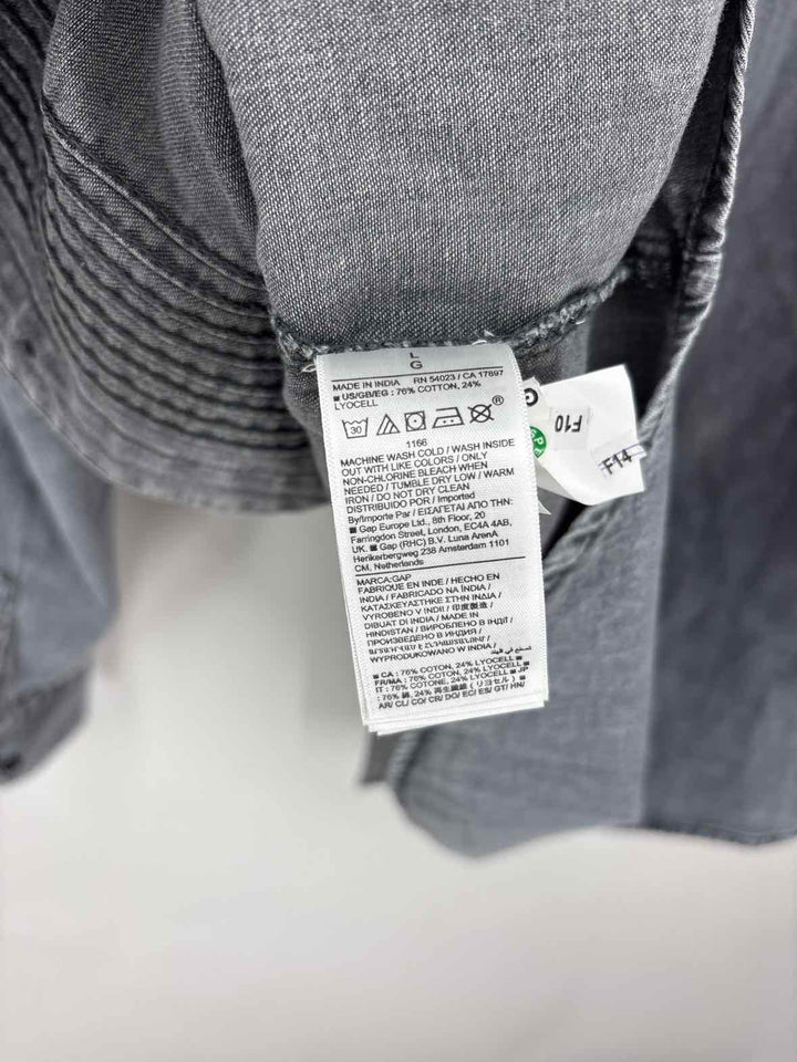 Size L GAP Gray Shirt