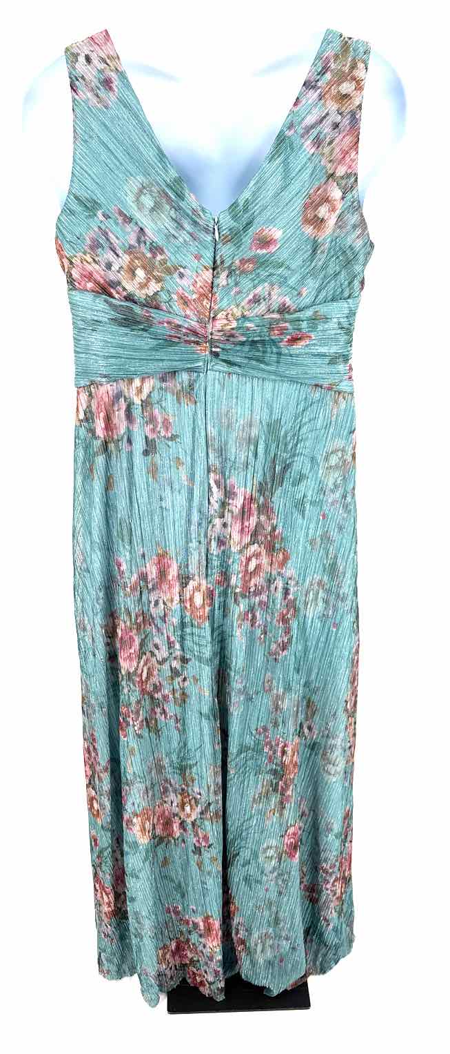 Size 14 R&M RICHARDS Green Dress