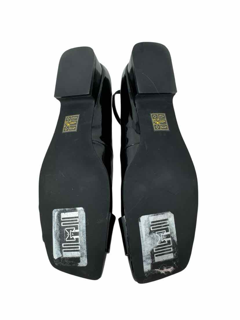 Shoe Size 9.5 JEFFREY CAMPBELL Black Flats