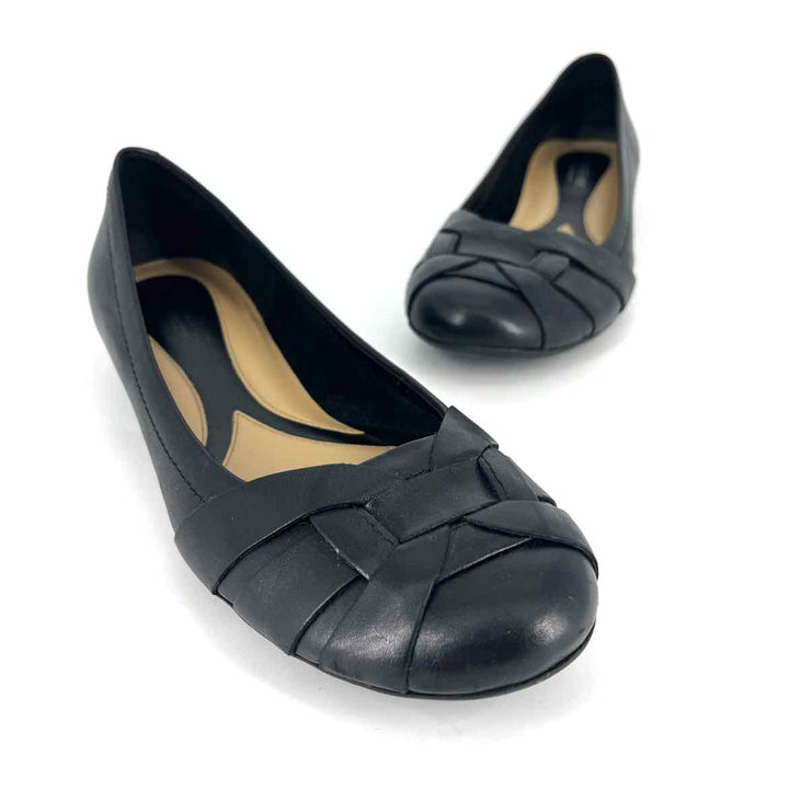 Shoe Size 8 Naturalizer Black Leather Flats