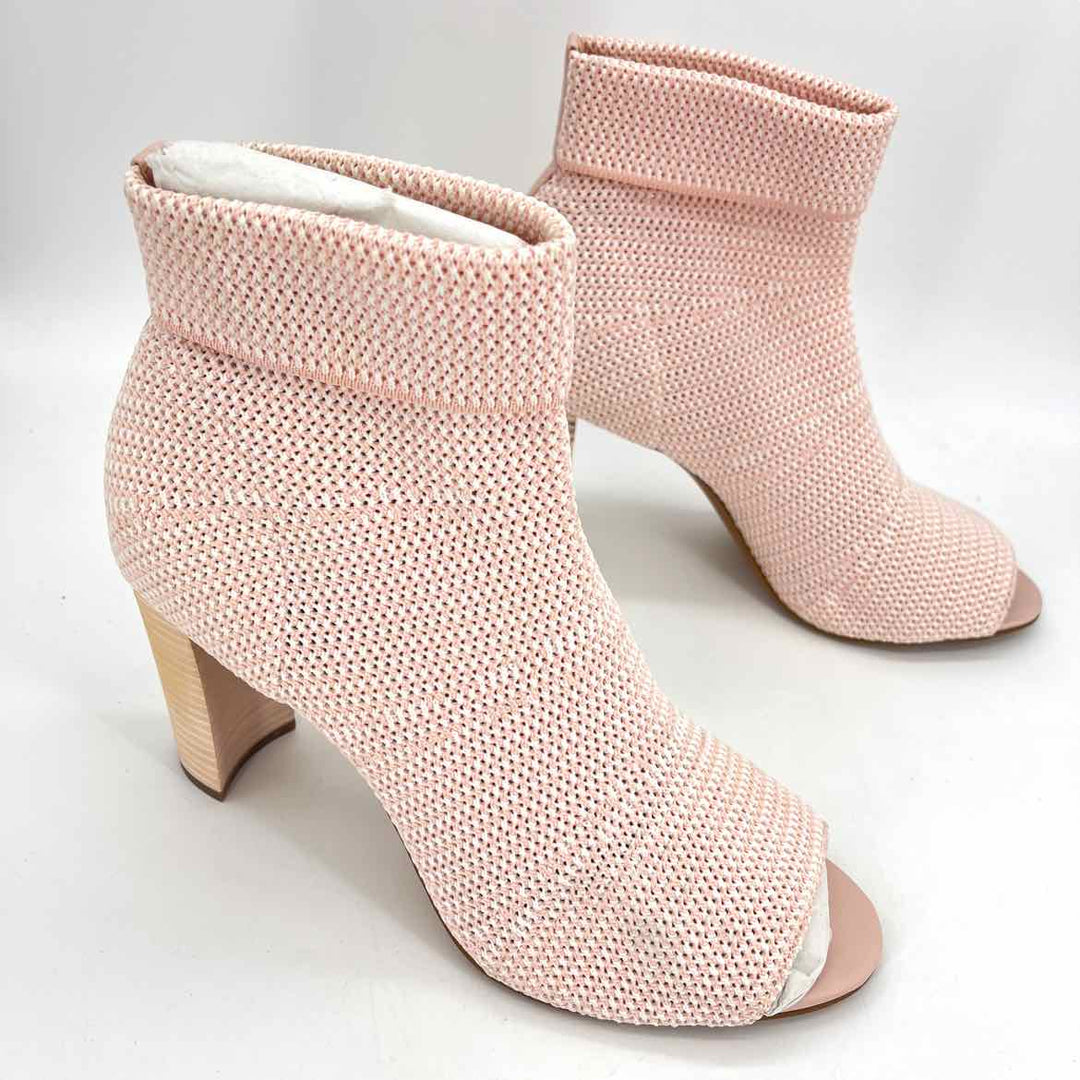 Shoe Size 10 AVEC LES FILLES Pink Sandals