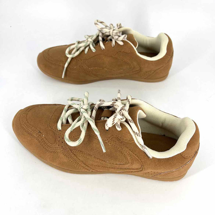 Shoe Size 7.5 TIME AND TRUE Tan Sneakers
