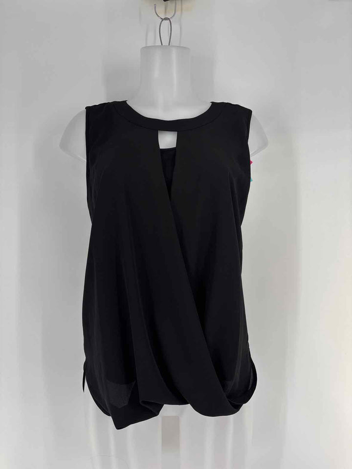 Size M HAWTHORN Black Shirt