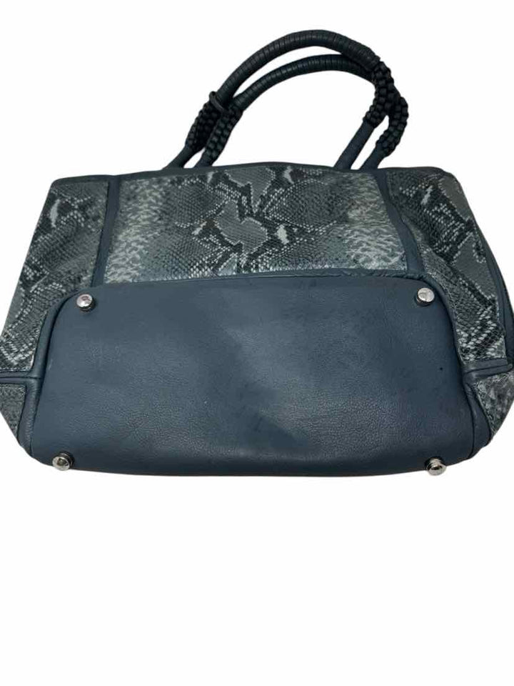 TAHARI Purse