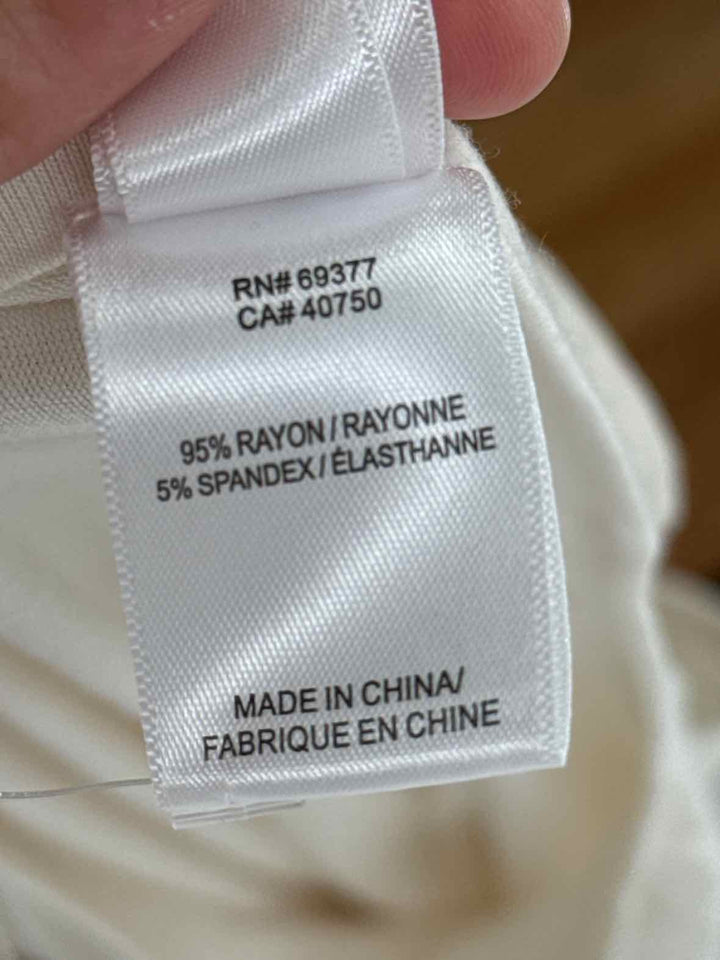 Size XL Cream Shirt