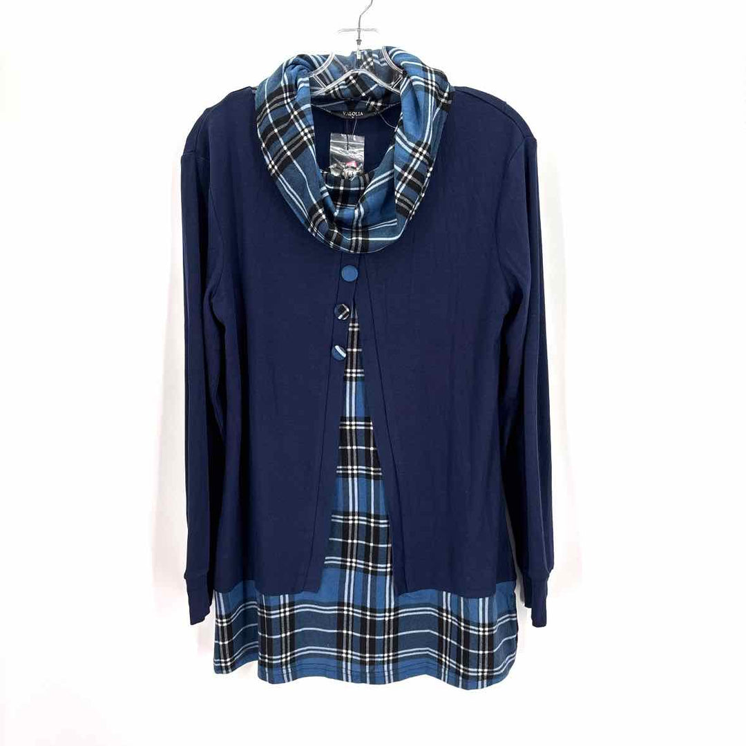 Size M Navy Shirt