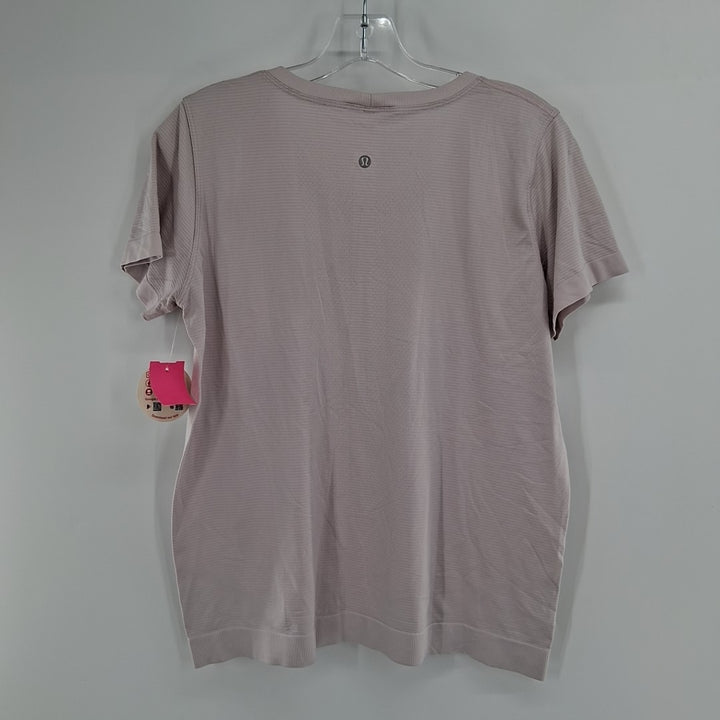 Size L Lululemon Lavender Shirt