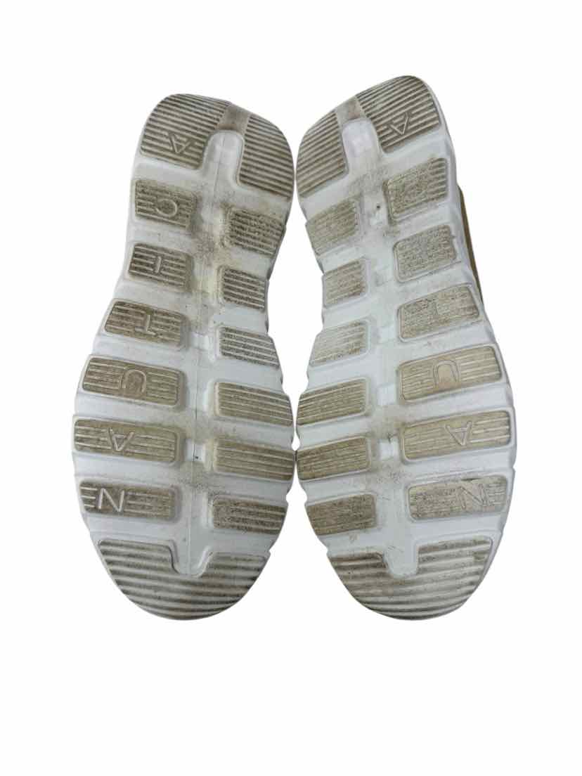 Shoe Size 10 NAUTICA Tan Sneakers