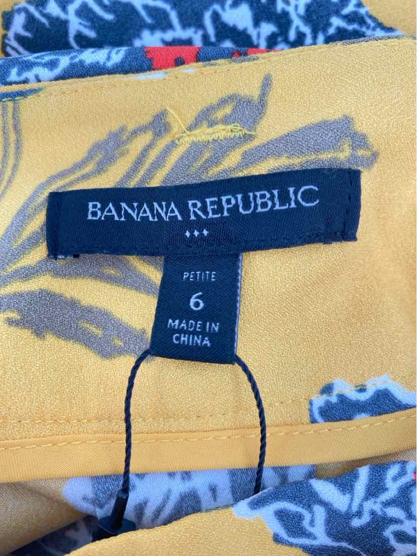 Size 6P Banana Republic Mustard Skirt