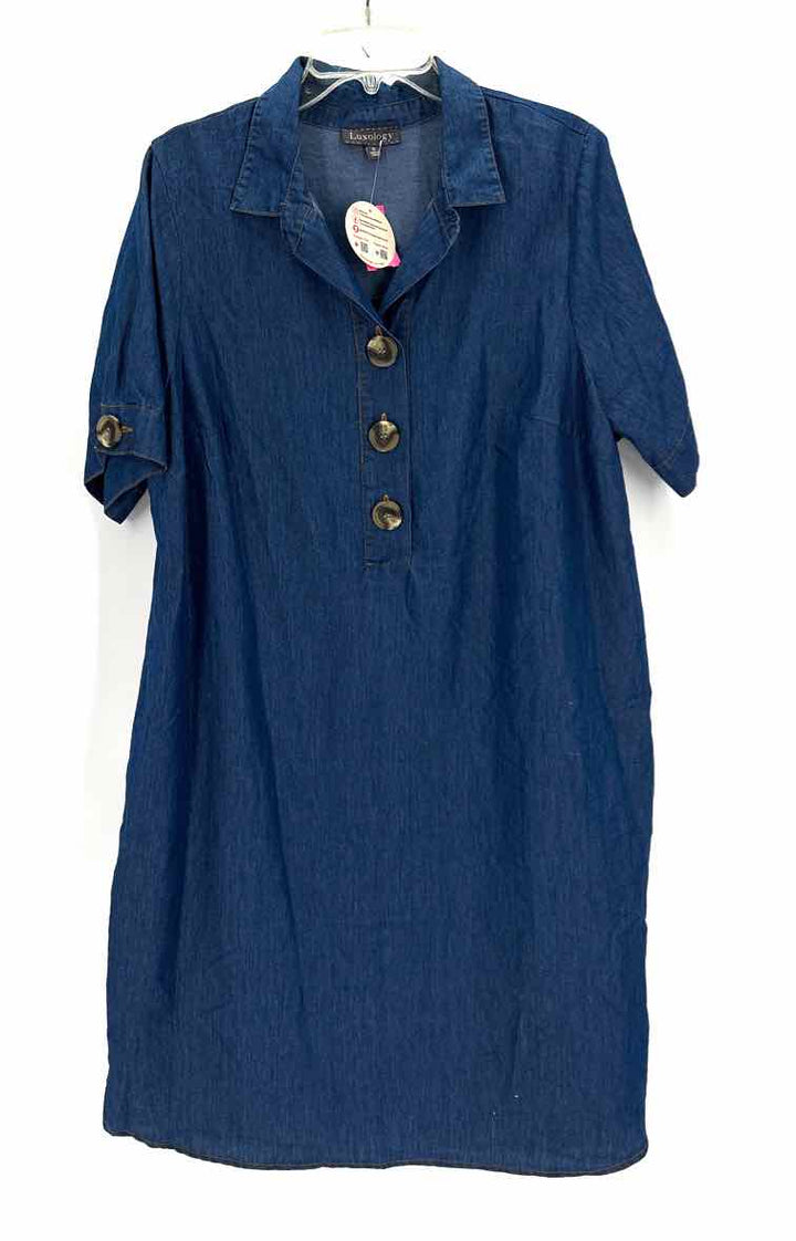 Size 1X Blue Chambray Shirt