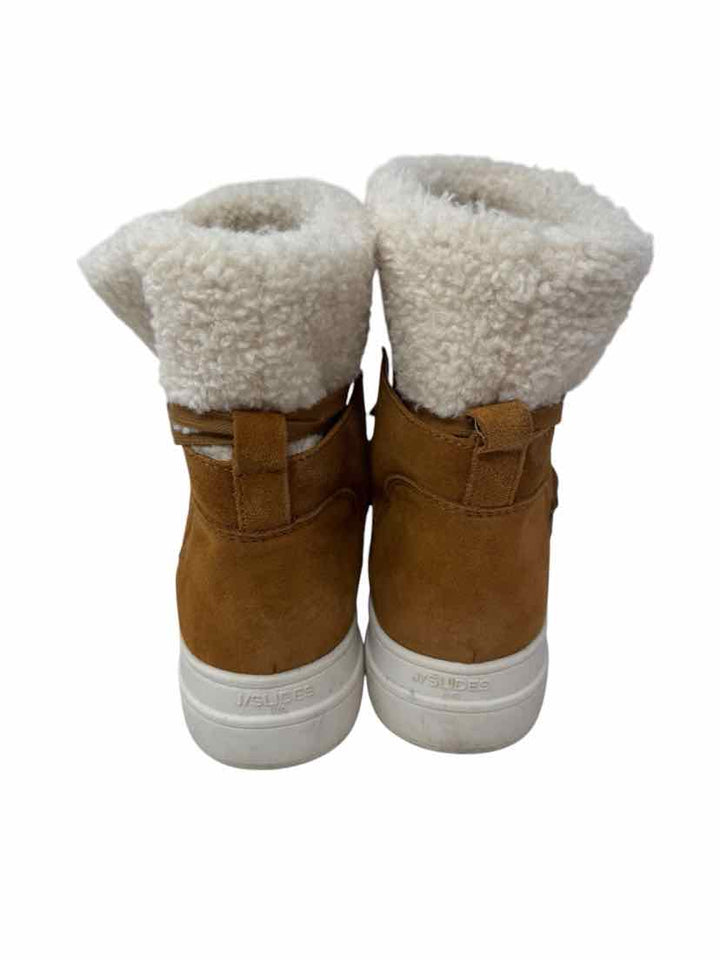 Shoe Size 8.5 j slides Brown Suede Boots