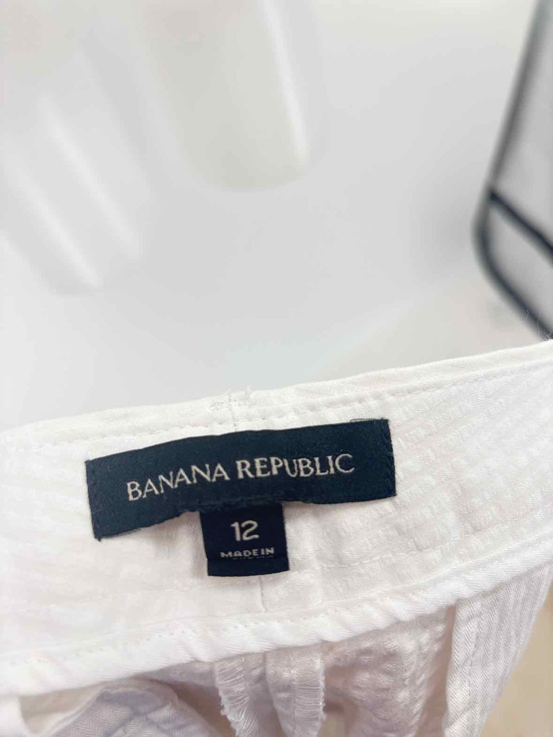 Size 12 Banana Republic White Shorts