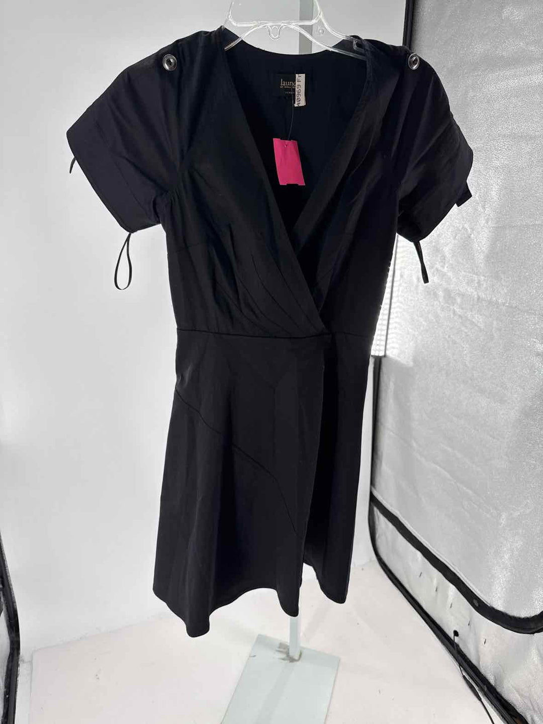 Size 0 LAUNDRY Black Cotton Dress