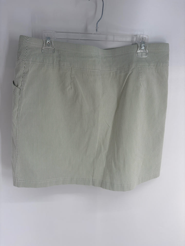 Size XL Green Skirt