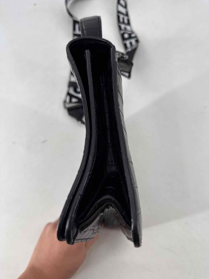 KARL LAGERFELD Purse