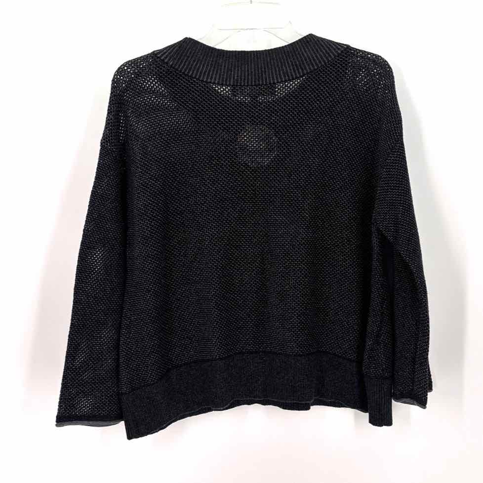 Size M Black Sweater