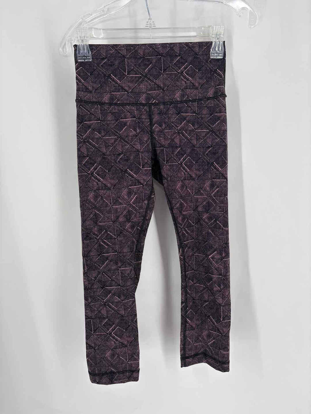 Size 6 Lululemon PINK PRINT Pants