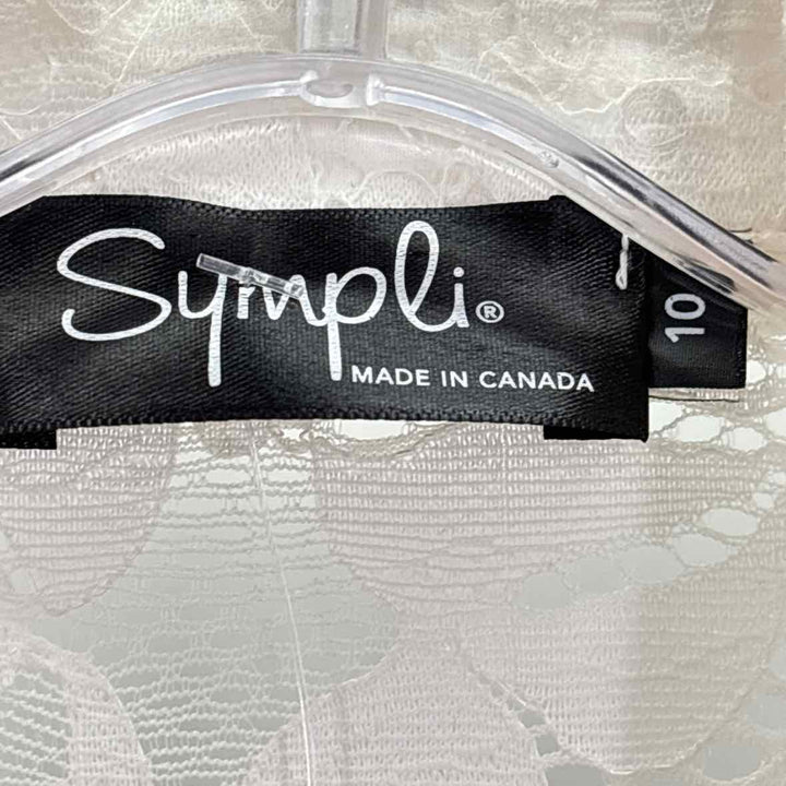 Size 10 Cream Shirt