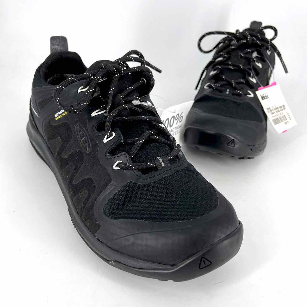 Shoe Size 7.5 KEEN Black Sneakers