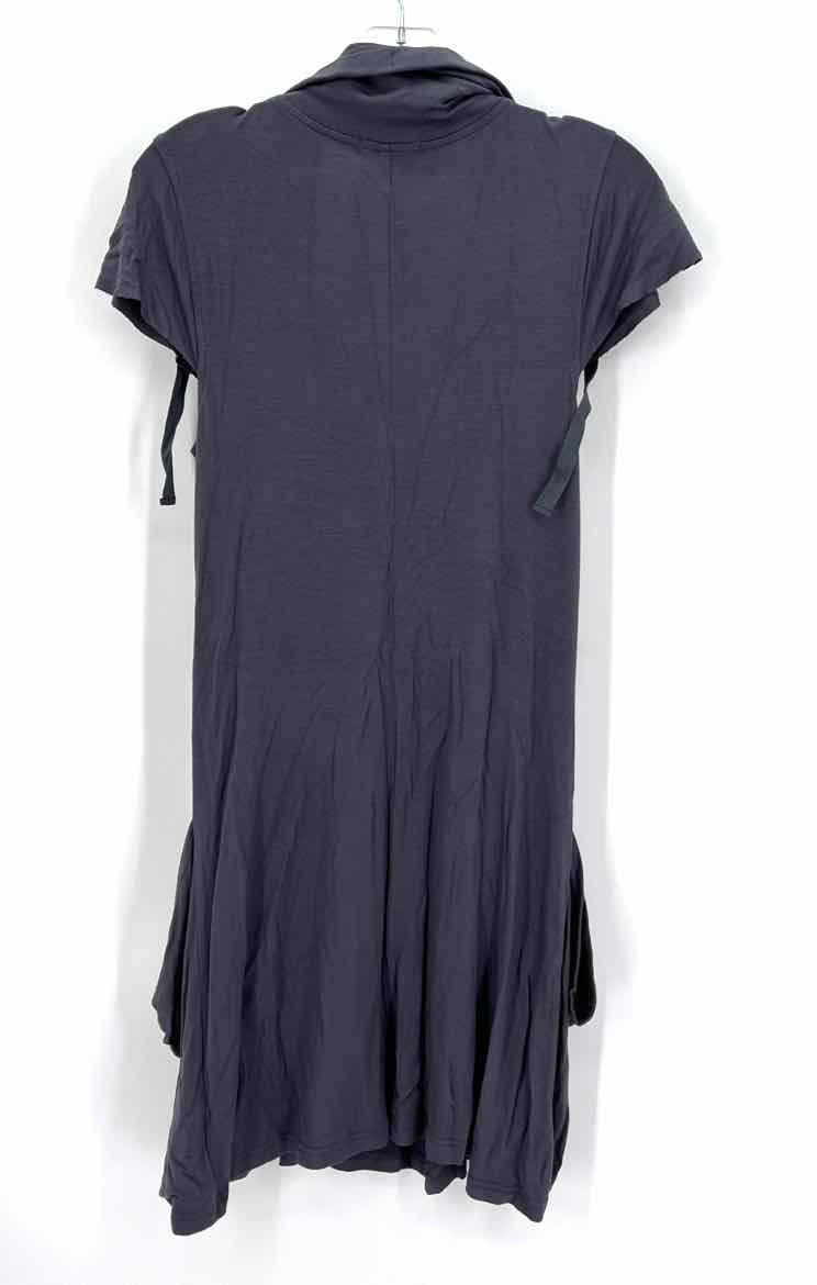 Size M Kensie Gray Dress