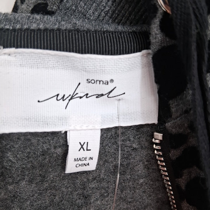 Size XL SOMA Black Velour Jacket