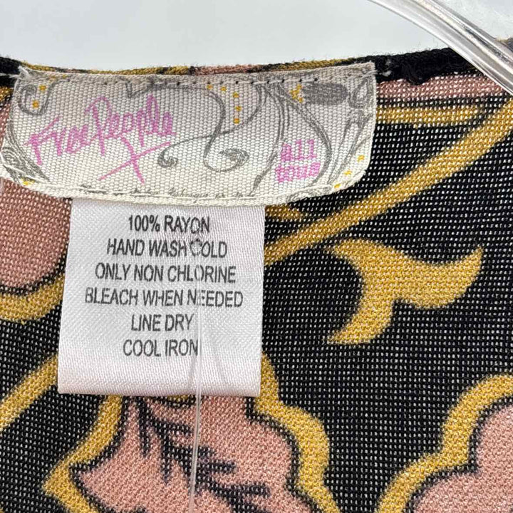 FREE PEOPLE Shawl