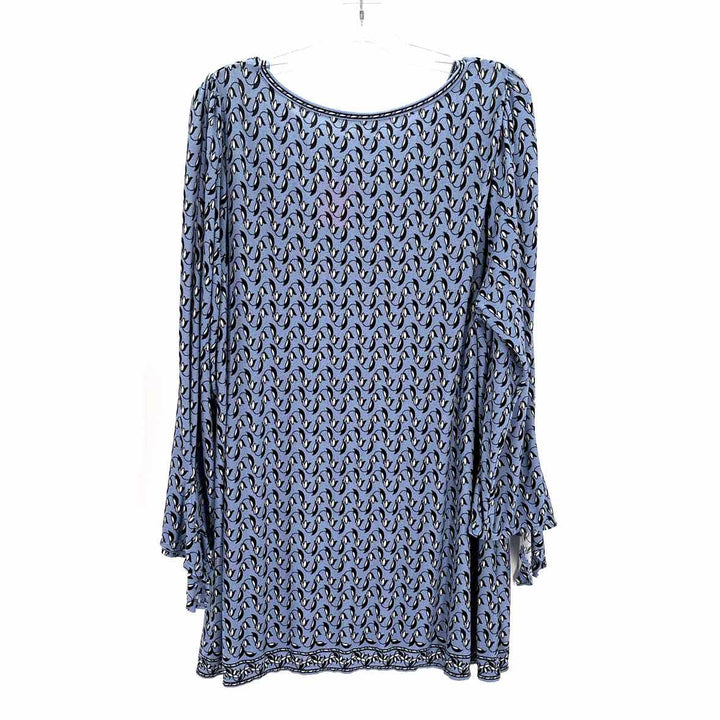 Size 1X MAX STUDIO Blue Shirt