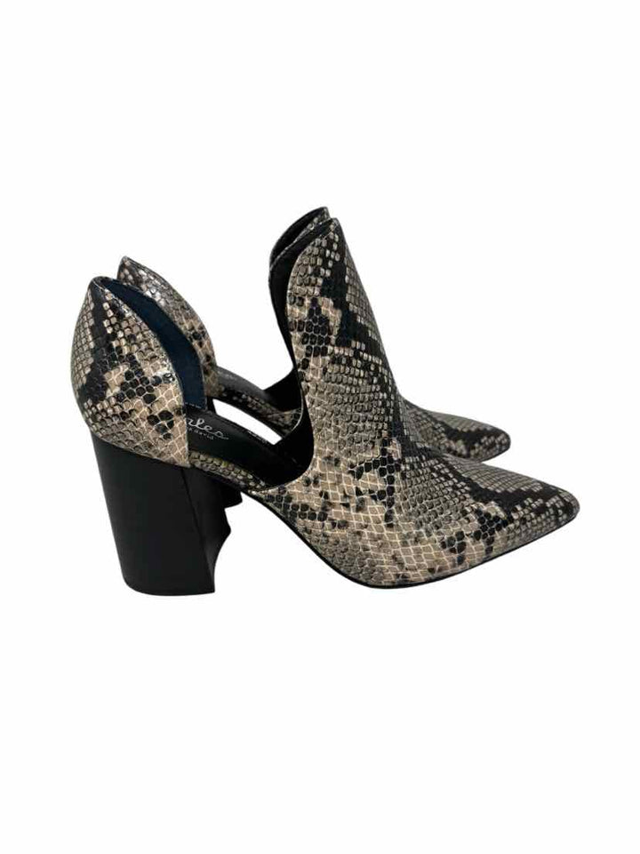 Shoe Size 9 CHARLES DAVID Brown Print Boots