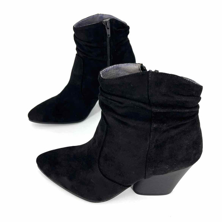 Shoe Size 7 Black Boots