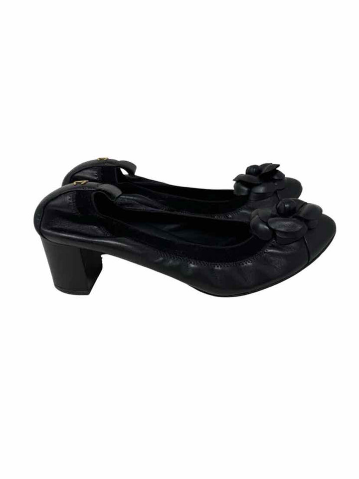 Shoe Size 38.5 Chanel Black Leather Luxury - Pumps
