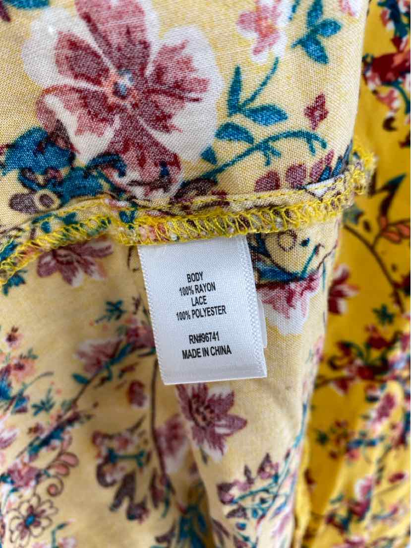 Size 1X Yellow Print Cardigan