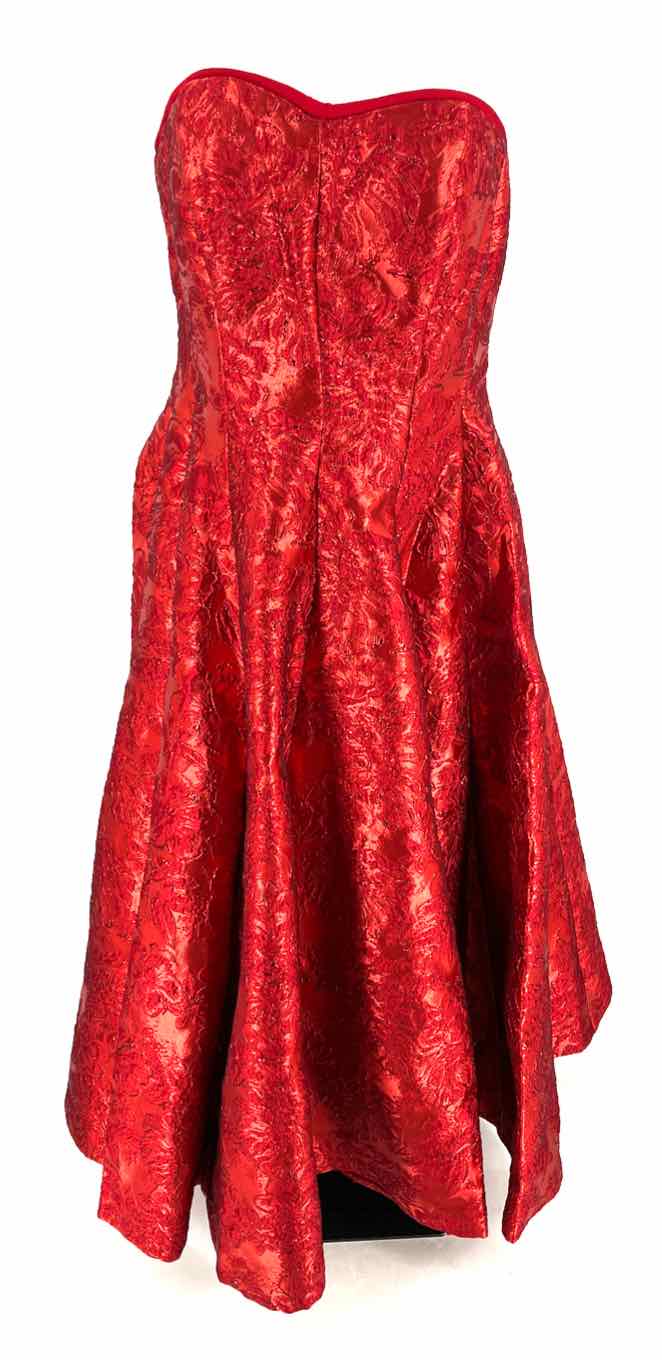 Size 10 TAYLOR Red PROM