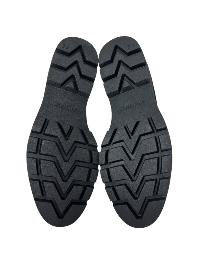 Shoe Size 8 VIONIC Black Loafers