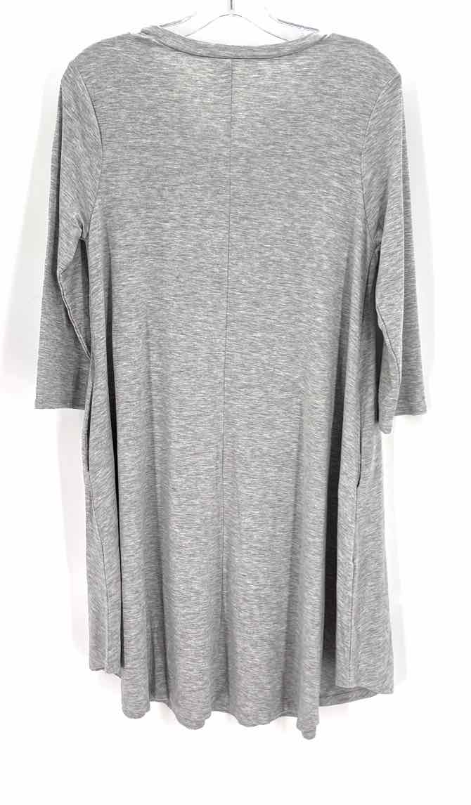 Size M ZENANA Gray Dress