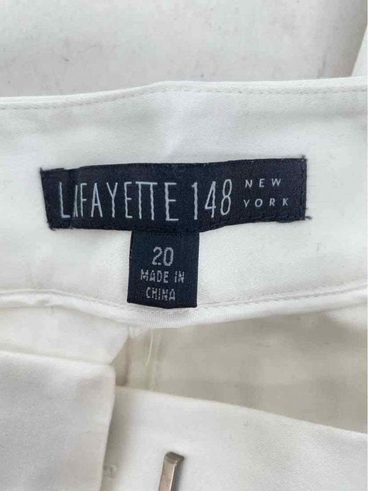 Size 20 LAFAYETTE White Capri