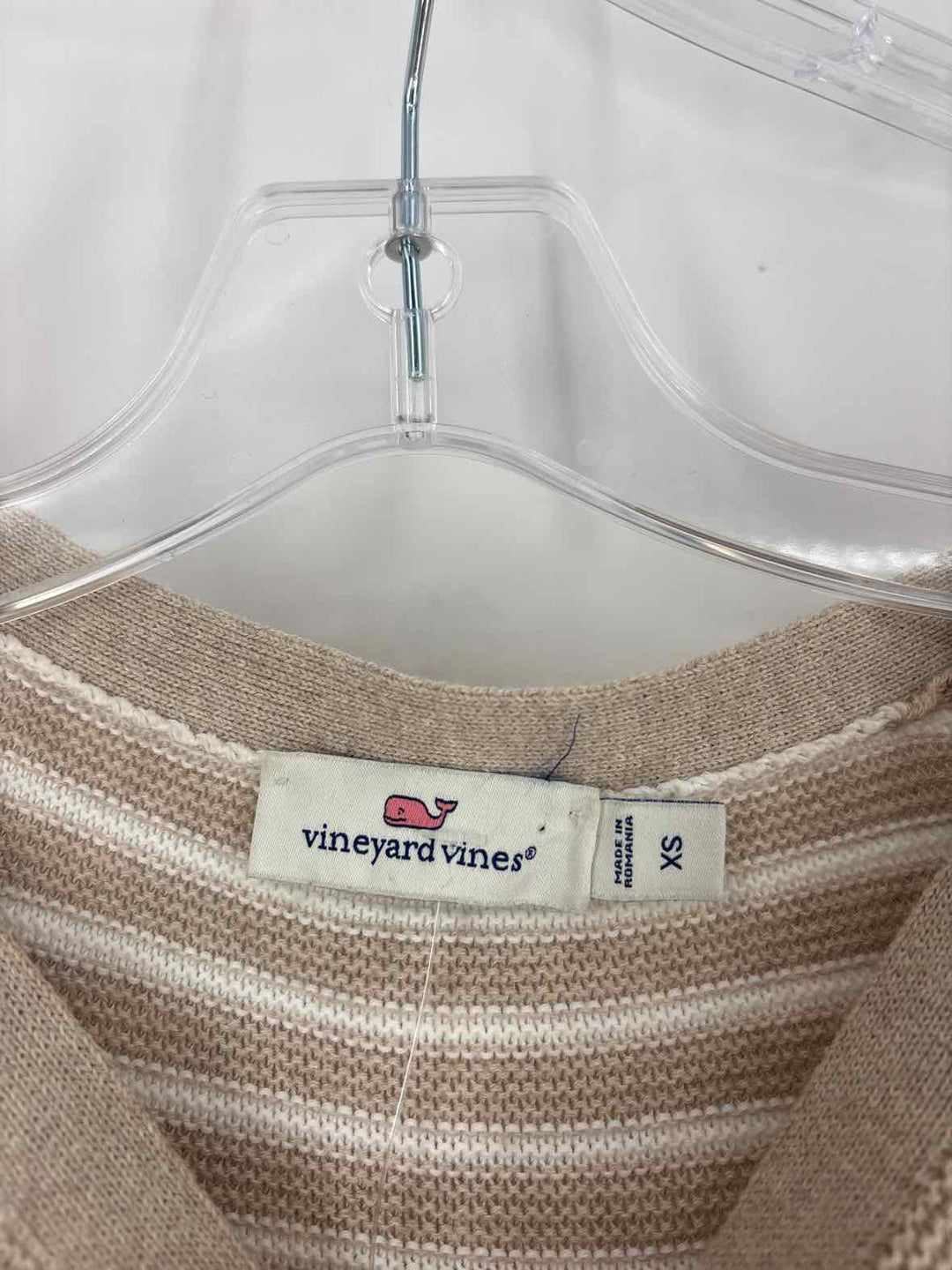Size XS Vineyard Vines Beige Sweater