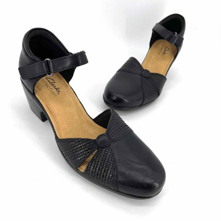 Shoe Size 8 CLARKS Black Leather Heels