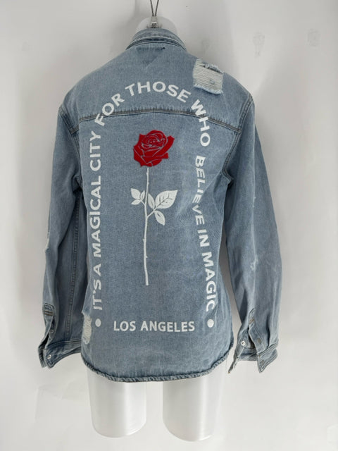 Size M Light Blue Denim Jacket