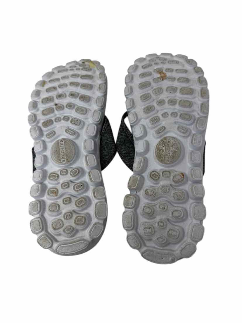 Shoe Size 10 Sketchers Gray Sandals
