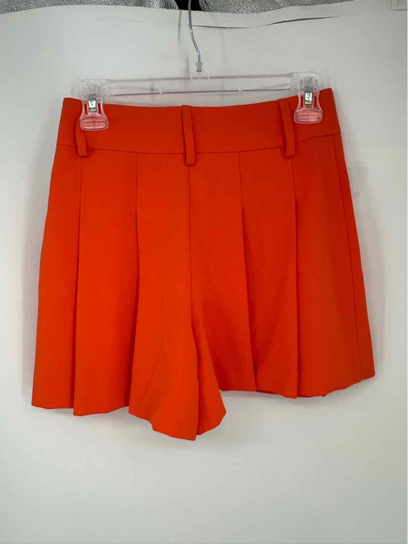 Size 2 Alice + Olivia Orange Shorts
