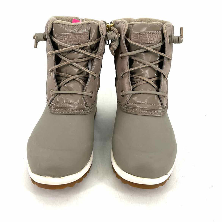 Shoe Size 6.5 Gray Boots