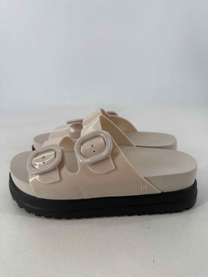 Shoe Size 9 MELISSA Cream Sandals