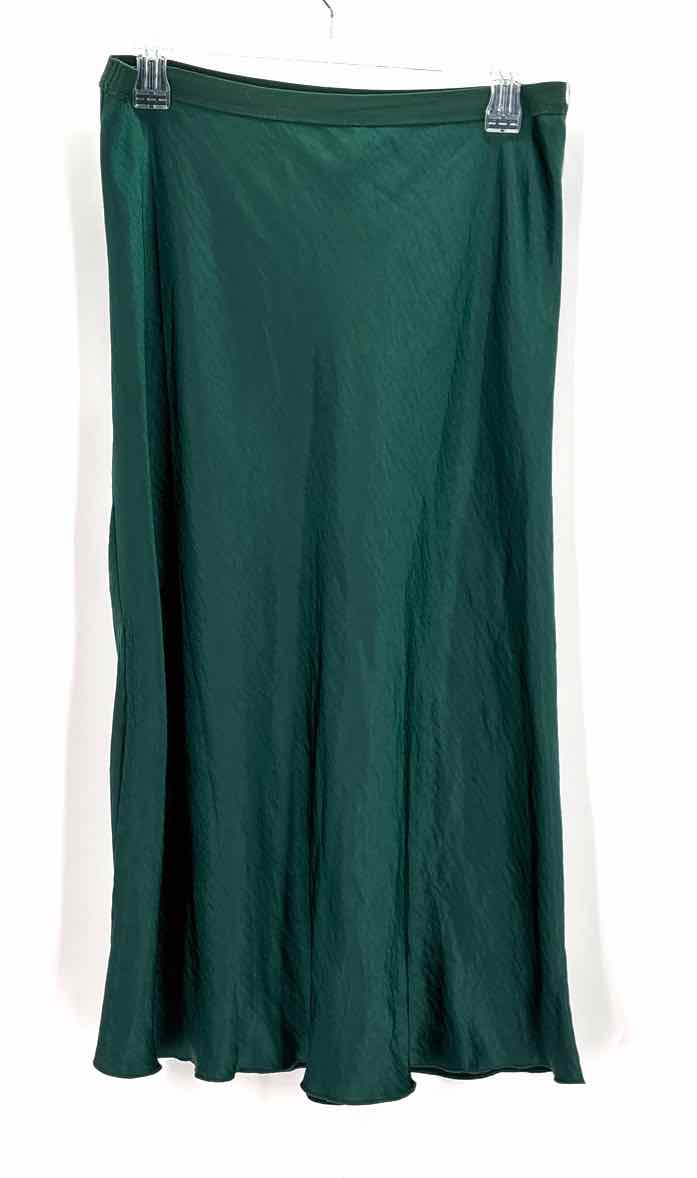 Size L Umgee Green Skirt