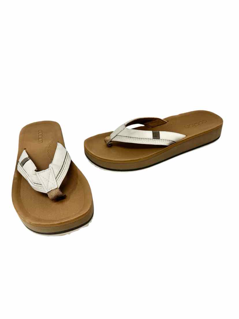 Shoe Size 6.5 Cream Sandals