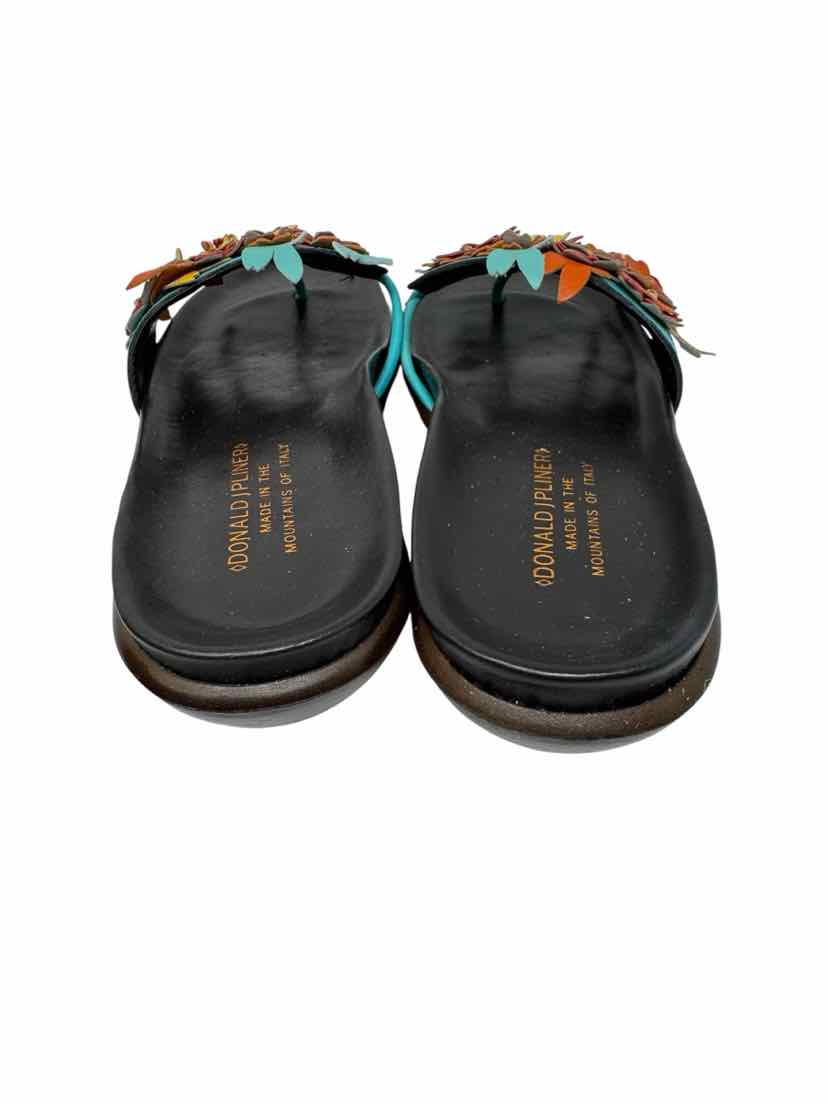 Shoe Size 8.5 DONALD PLINER Multi-Color Sandals