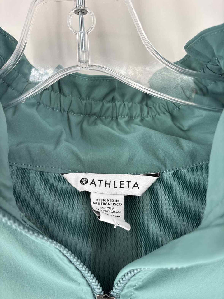 Size M Athleta Green Sweater
